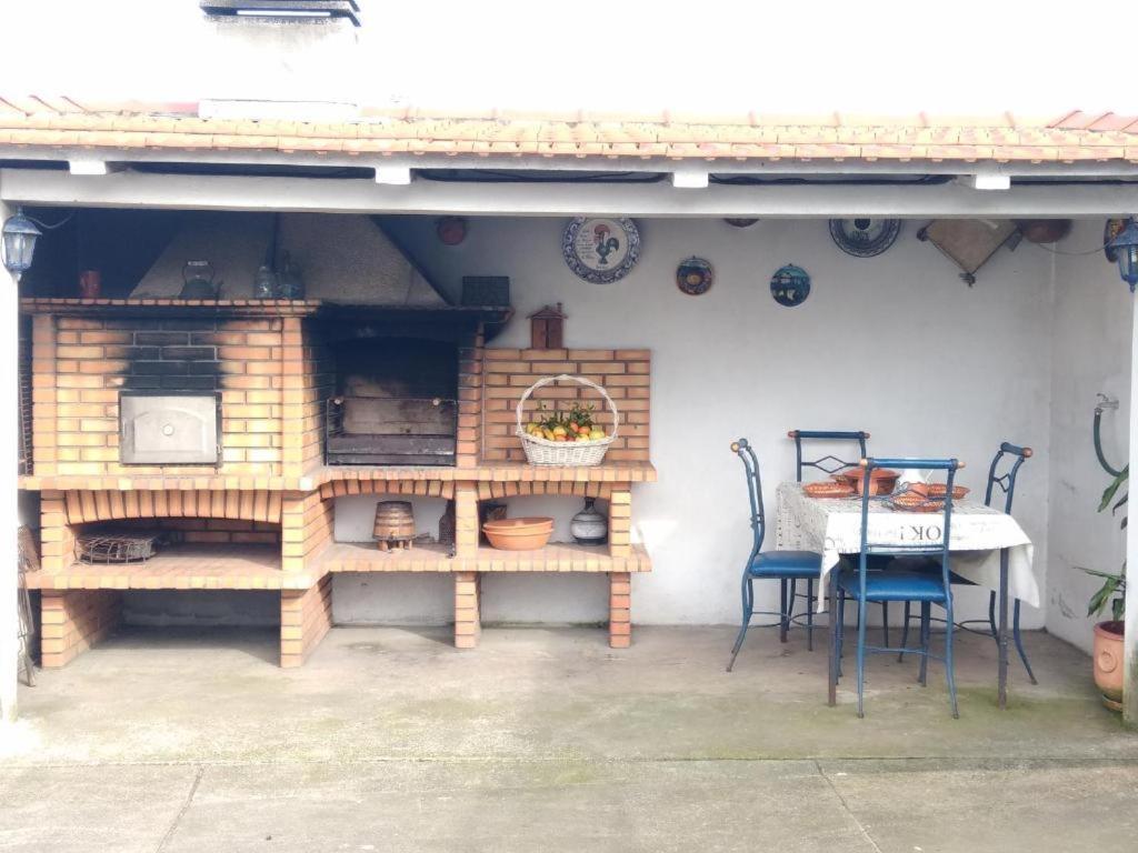 Herama Garden Guesthouse บีลาโนวาเดกายา ภายนอก รูปภาพ